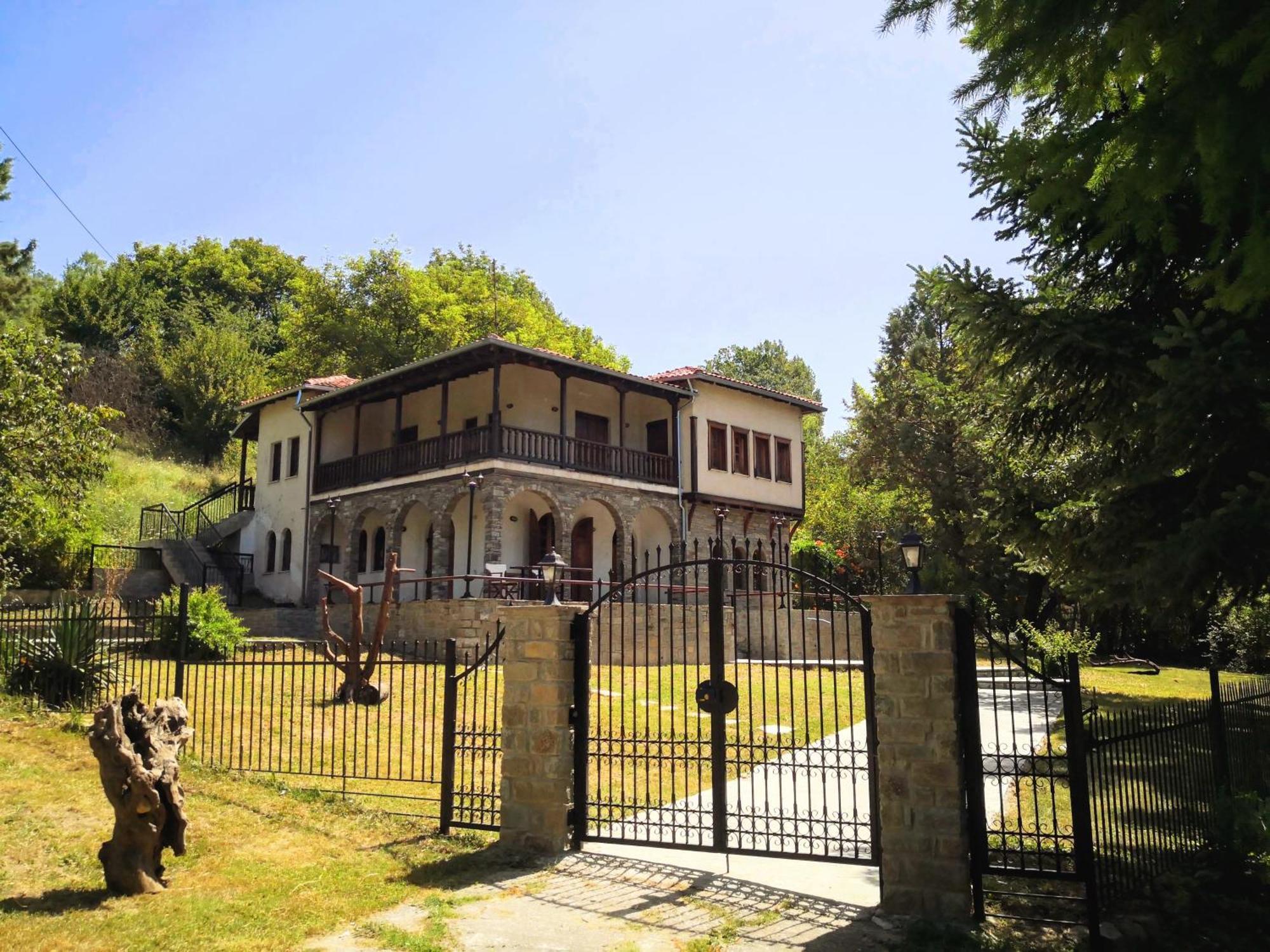 Zenios Dionysos - Traditional Villa Grevena Eksteriør billede